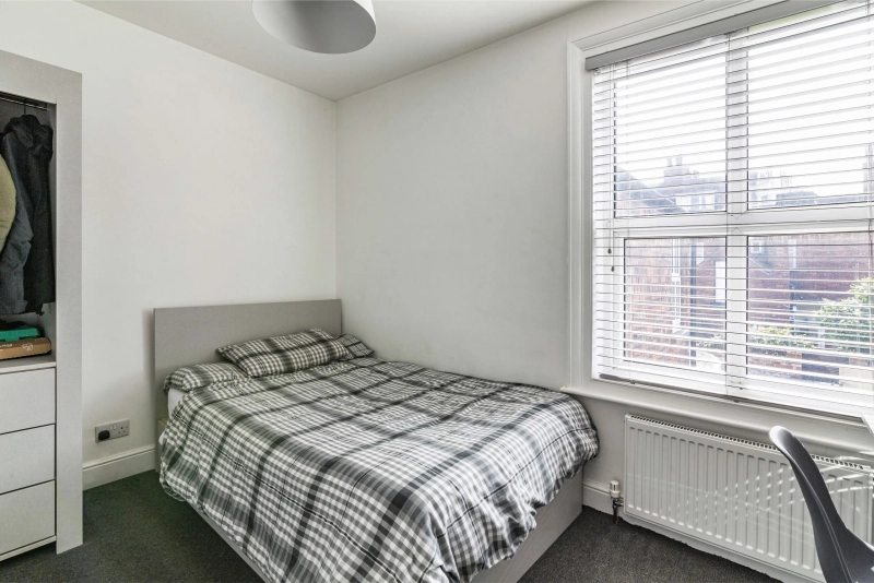 5 Bed Student Property | Offer: Freshers Week Tickets - Thumbnail 5