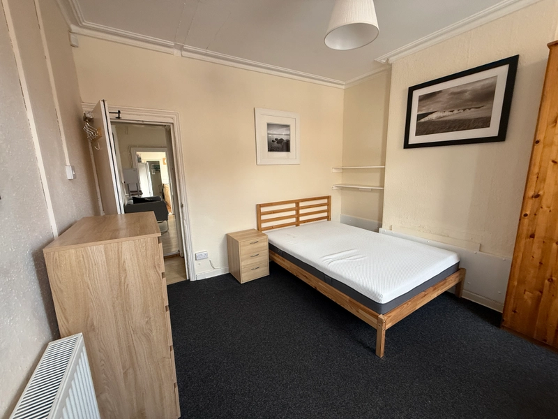 Claude Street: 4 bed, 2 Bathrooms Student NG7 2LA - Thumbnail 4
