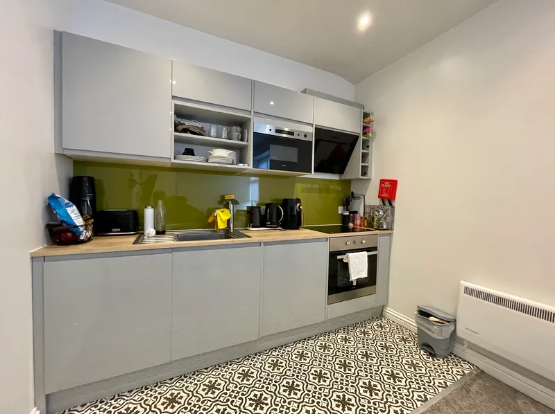 Luxury 1 Bed Flat // SEPT 2026 - Thumbnail 1