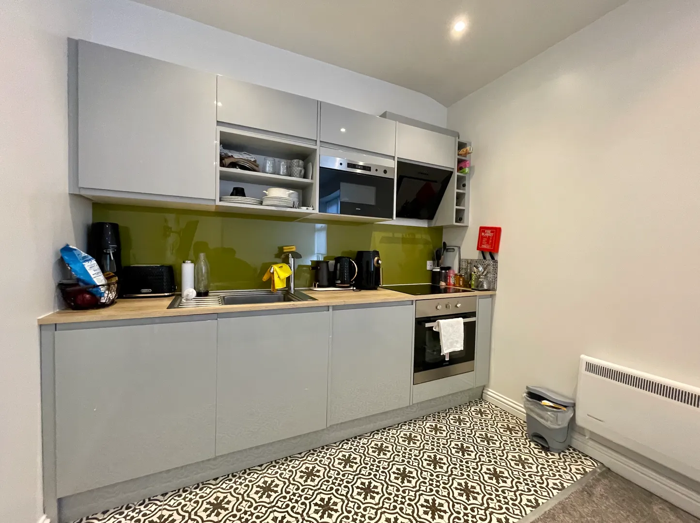 Luxury 1 Bed Flat // SEPT 2026 - Image 1