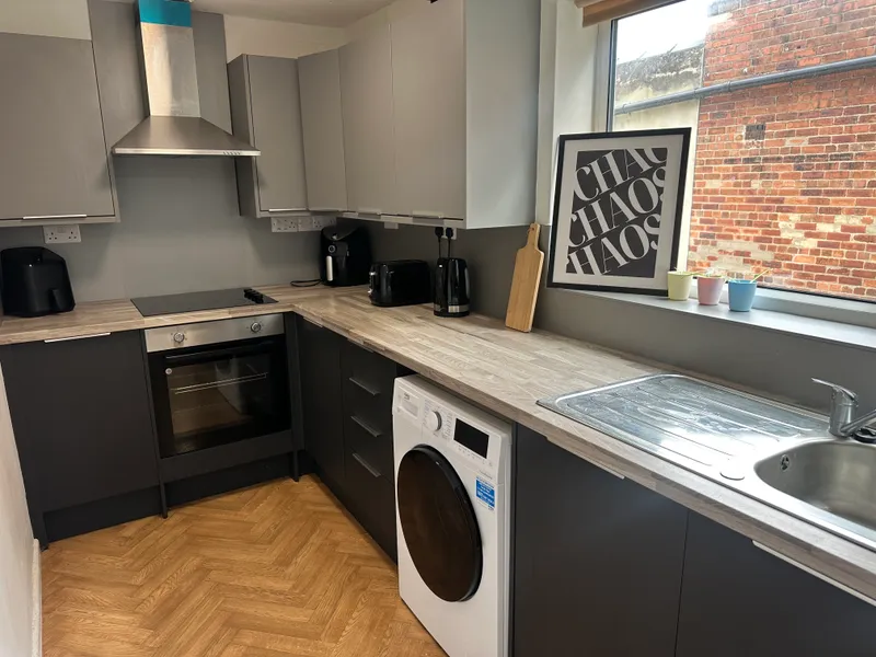 3 BED STUDENT HOUSE // 2026/7 - Image 15