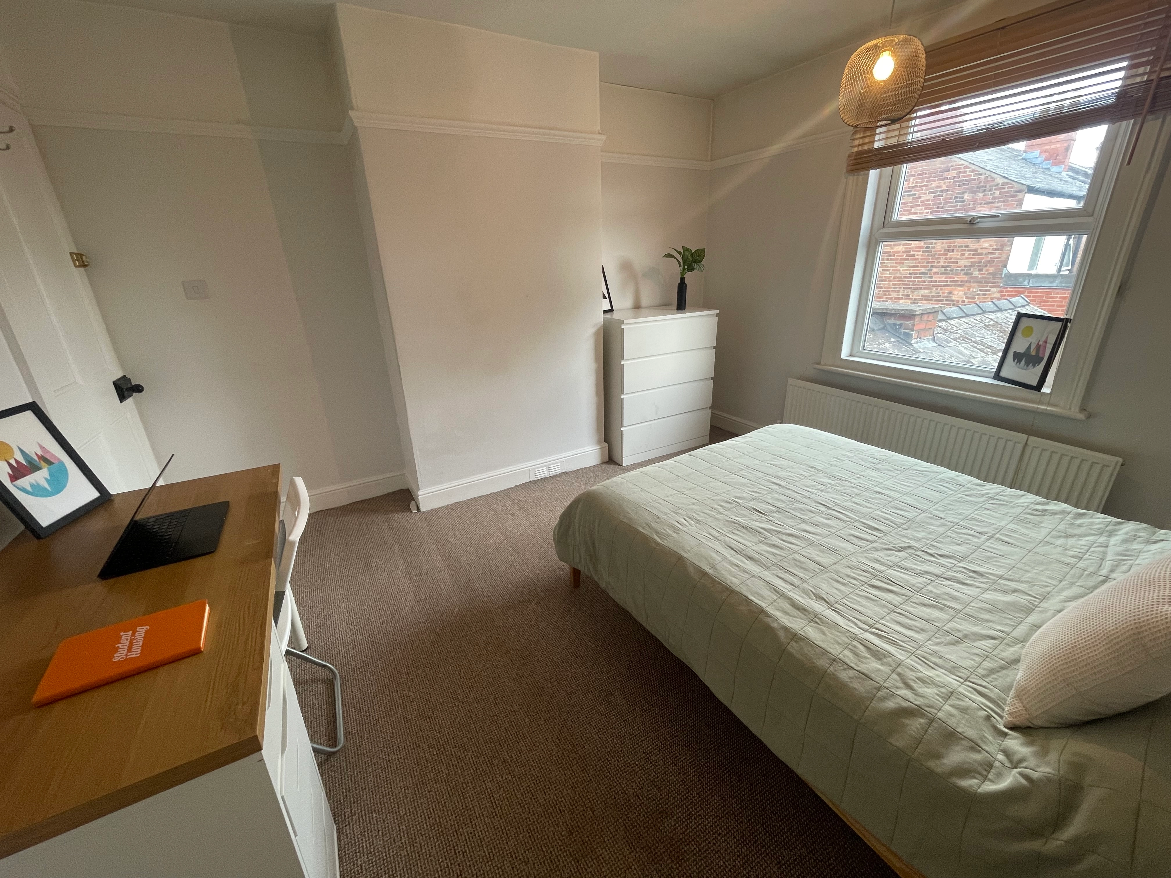 64 St Nicholas Street - 4 Spare Rooms - Image 1
