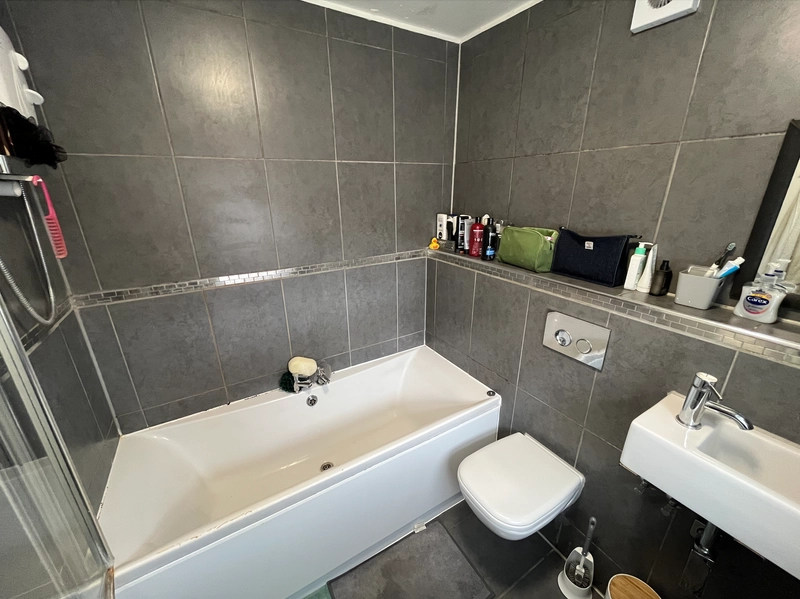 64 St Nicholas Street - 4 Spare Rooms - Thumbnail 8