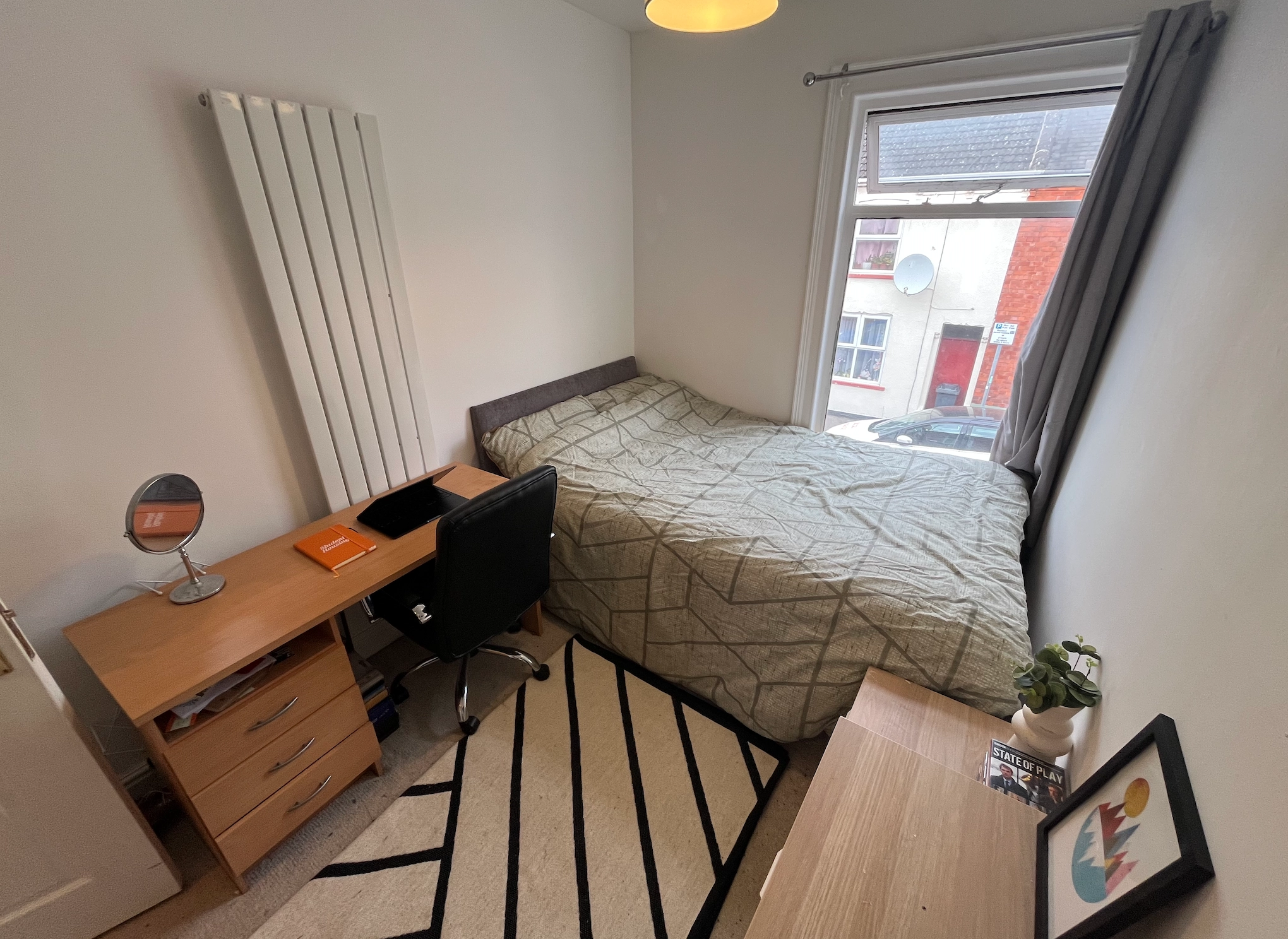 17 Sausthorpe Street - 4 Spare Rooms - Image 1