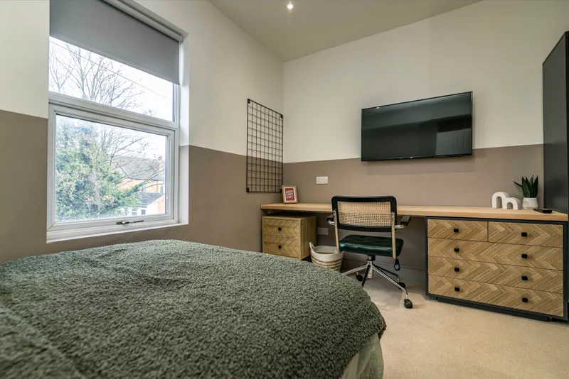 Sewells Walk // 5 Bed + 4 Bath Student House // Aug 2026 - Image 27