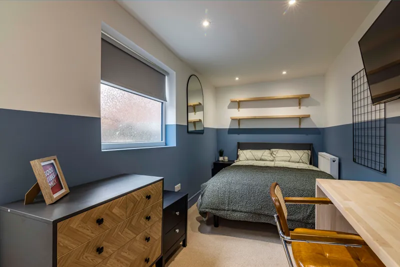 Sewells Walk // 5 Bed + 4 Bath Student House // Aug 2026 - Image 11