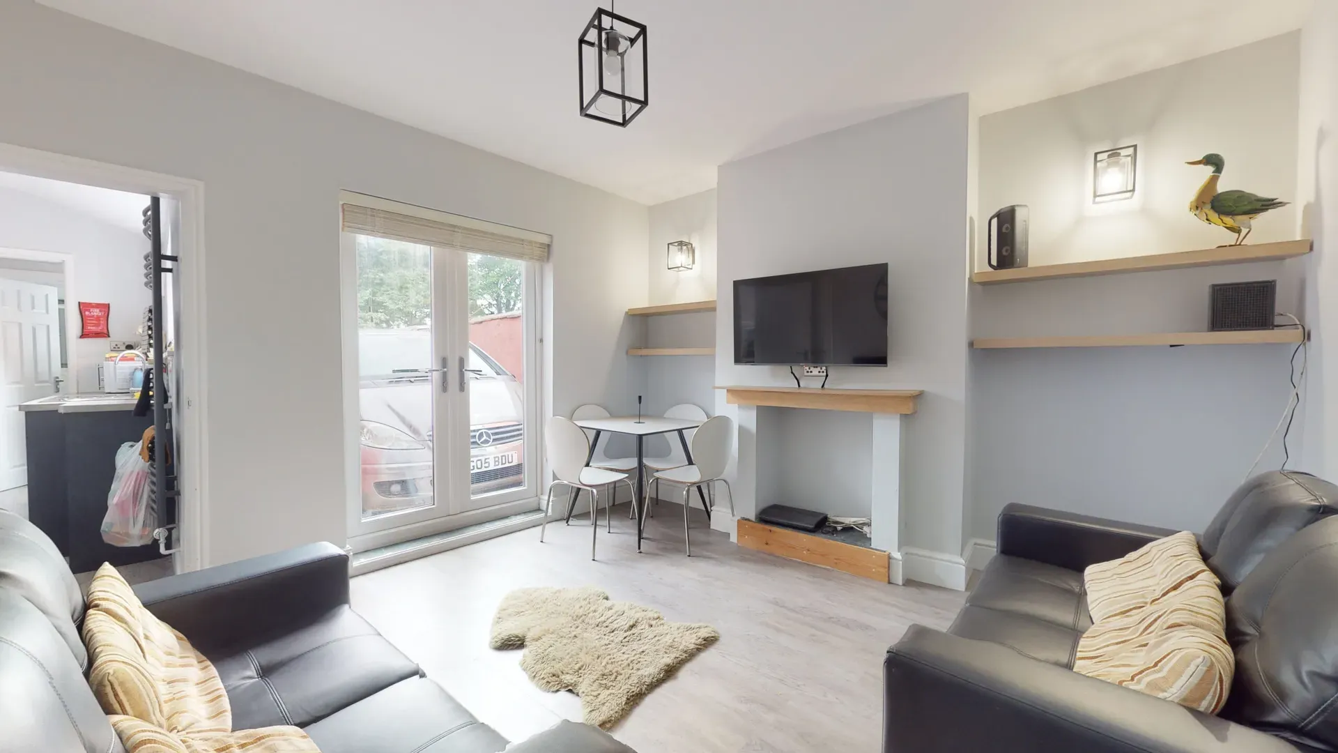 Student House: West End // Carholme Road // 4 Bed - Image 1