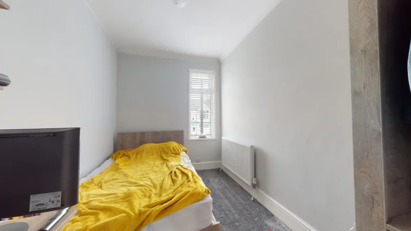 Student House: West End // Carholme Road // 4 Bed - Image 6