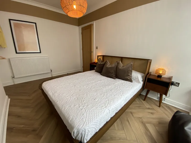 2 Bed Student Apartment // AVAILABLE NOW 2025/26 - Image 13