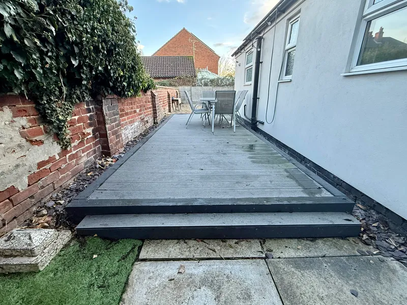 West End // Spacious 5 Bed & 2 Bath // SEPT 2026 - Image 6