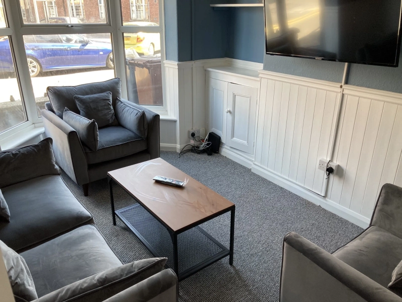 *Exclusive £1 Offer* | Ripon Street - 4 Bed - Bills Inc - Thumbnail 2
