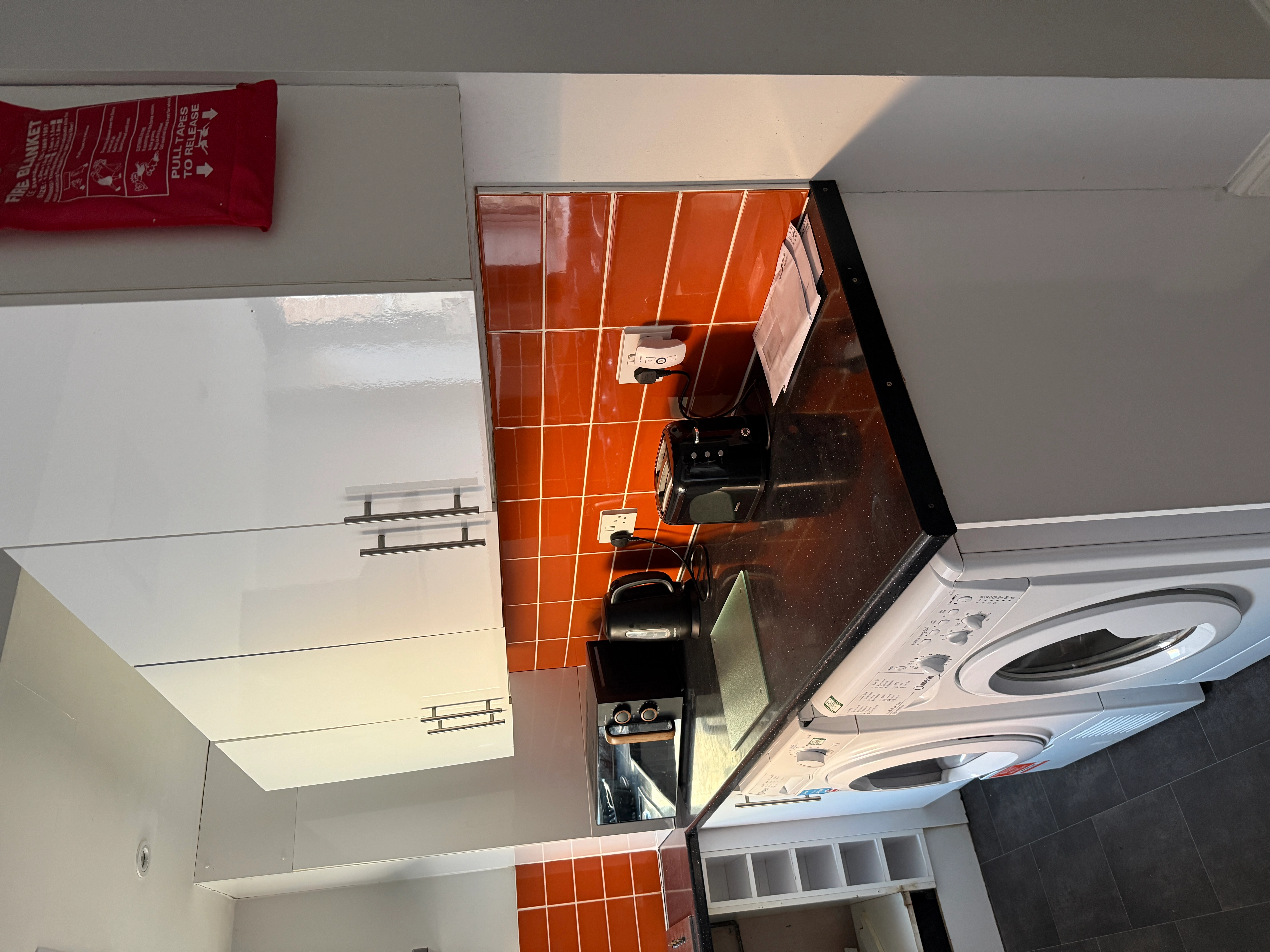 2 rooms left: Albert Grove student house share NG7 1PA - Image 1