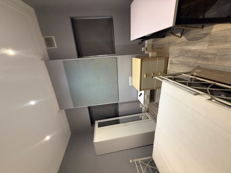 2 rooms left: Albert Grove student house share NG7 1PA - Thumbnail 10