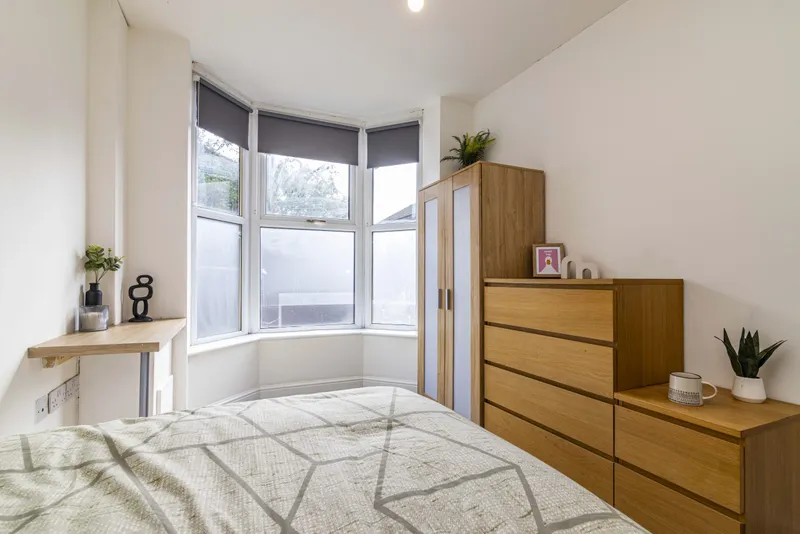 West End // 4 Bed Terraced House // AUG 2026 - Image 2