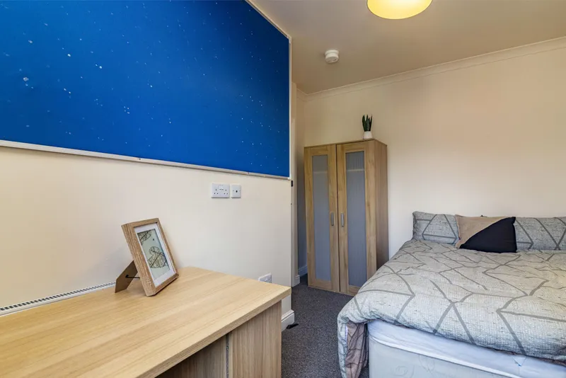 West End // 4 Bed Terraced House // AUG 2026 - Image 8