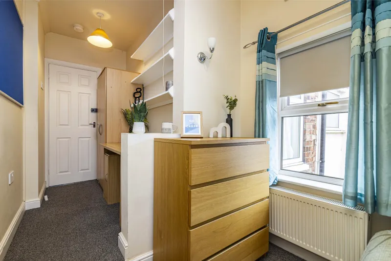 West End // 4 Bed Terraced House // AUG 2026 - Image 15