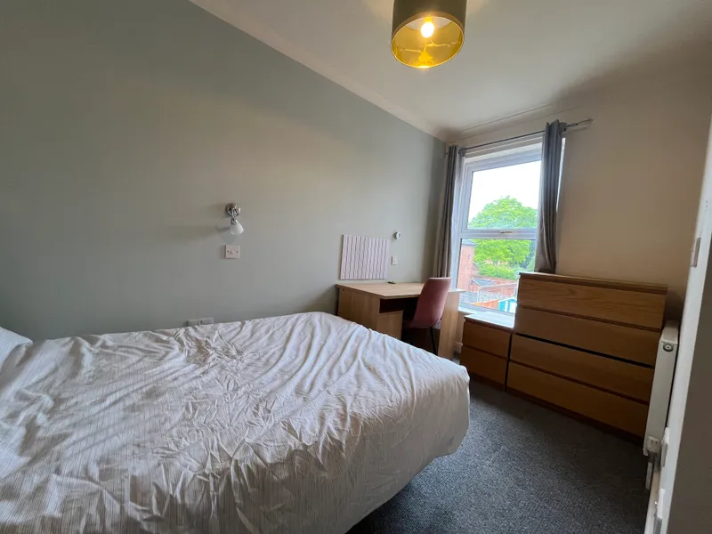 West End // 4 Bed Terraced House // AUG 2026 - Image 11