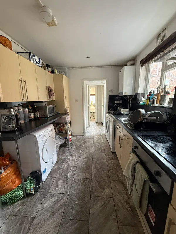 55 Teversal Avenue:  4 bed student House NG7 1PX - Image 9